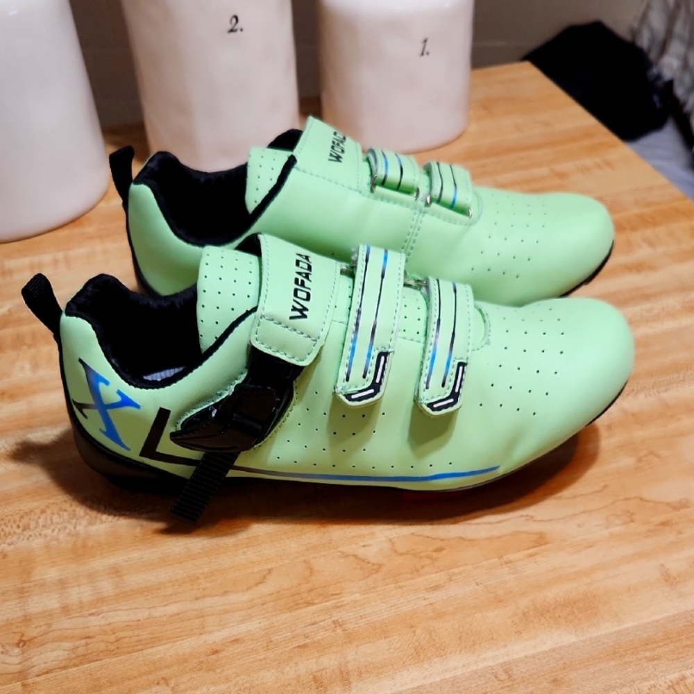 WOFADA CYCLING SHOES